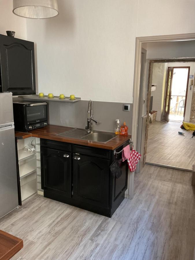 Apartament Place Aux Herbes Nîmes Zewnętrze zdjęcie