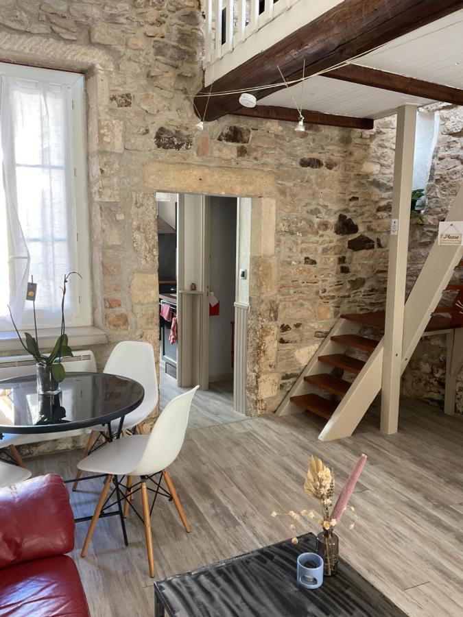 Apartament Place Aux Herbes Nîmes Zewnętrze zdjęcie